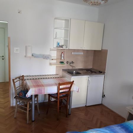 Apartments Lucija Stari Grad  Extérieur photo