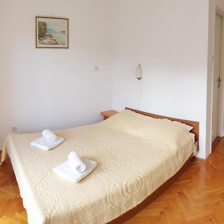 Apartments Lucija Stari Grad  Extérieur photo